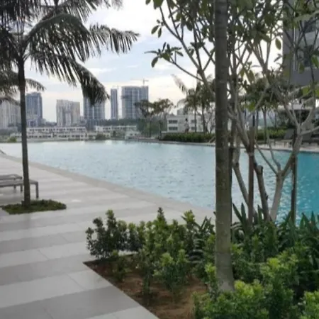 Cybersquare Vertex Soho Netflix Cyberjaya Exterior photo